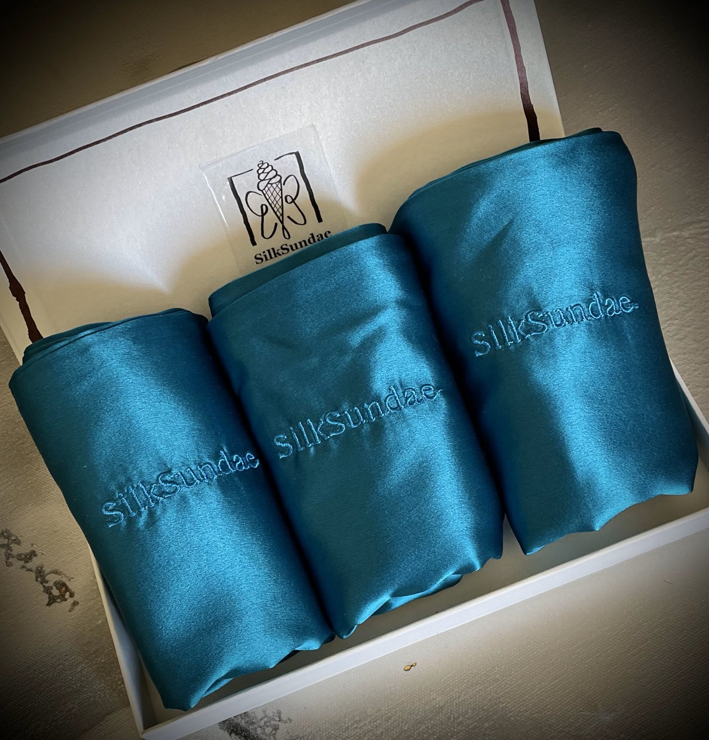 Funda de Almohada de Seda Morera con Cremallera Oculta